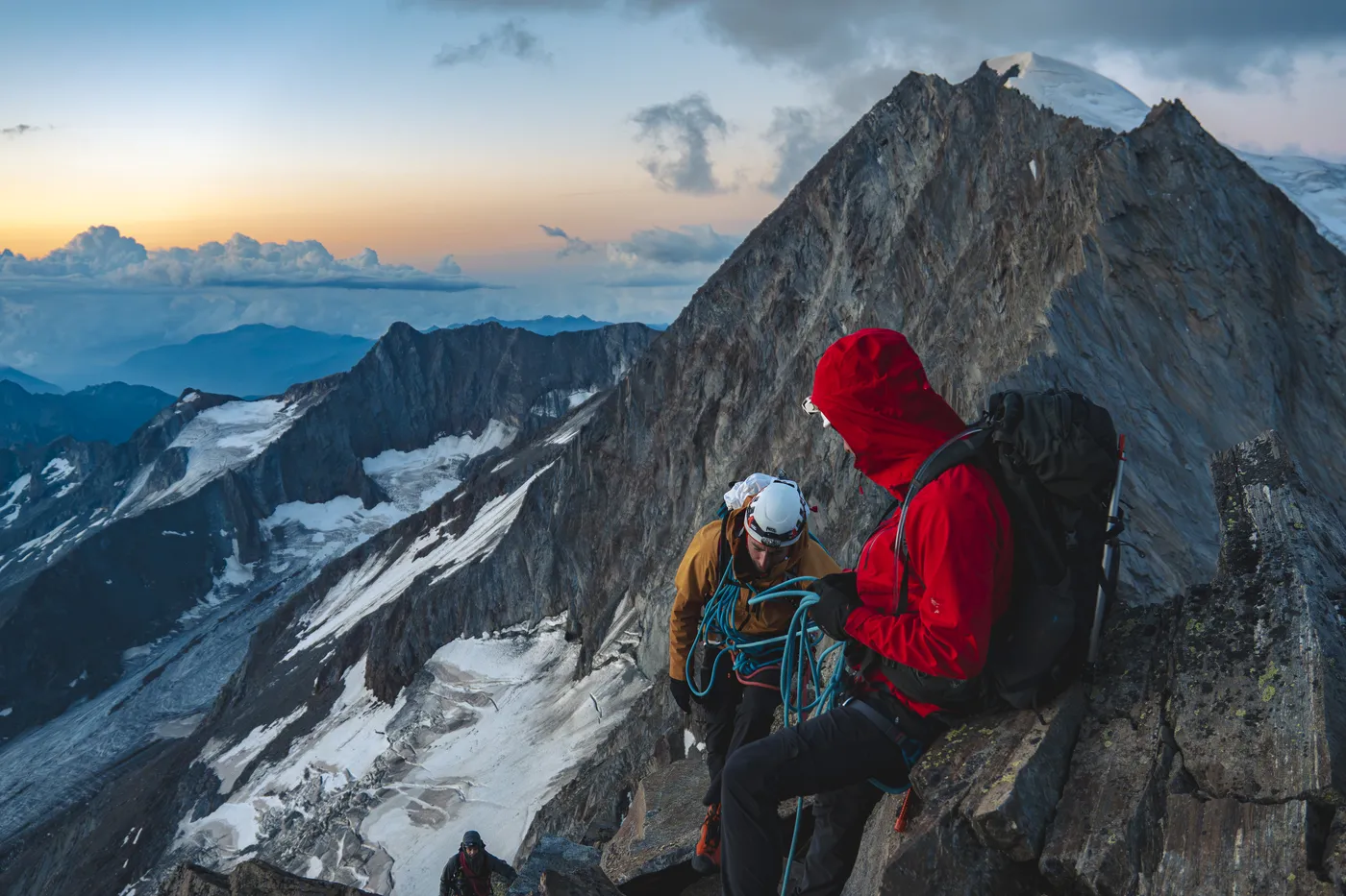 Lagginhorn 4010 m, arête sud, Valais — photo 2